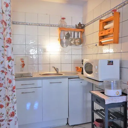 T2 Avec Parking, Proche Et Commerces - - Fr-1-251-519 Apartment Bormes-les-Mimosas